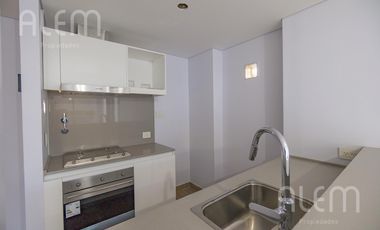 Departamento de 2 ambientes en Las Lomitas Street