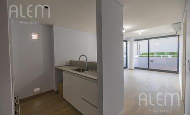 Departamento de 2 ambientes en Las Lomitas Street