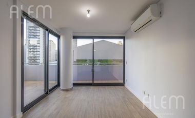 Departamento de 2 ambientes en Las Lomitas Street