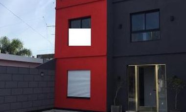 VENTA PH - Moron Sur-LUMINOSO-A ESTRENAR-PARQUE-PARRILLA