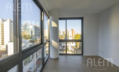 Departamento de 3 ambientes en Las Lomitas Street