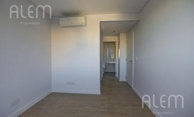 Departamento de 3 ambientes en Las Lomitas Street
