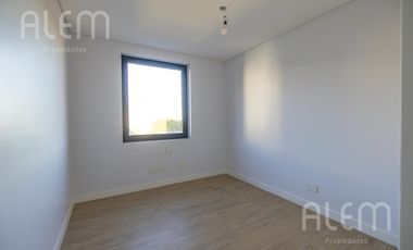 Departamento de 3 ambientes en Las Lomitas Street