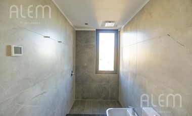 Departamento de 3 ambientes en Las Lomitas Street