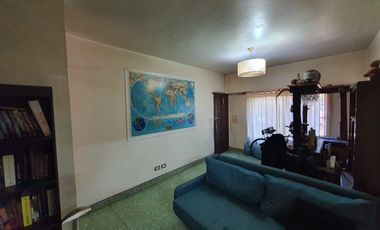 Casa en una planta con 2 dormitorios en Lanus Oeste