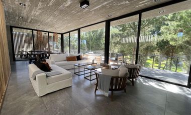 Casa en Alquiler - Barrio Residencial I Lote 488 de Costa Esmeralda - Alquiler temporario - Pileta