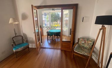 VENTA CHALET 6 AMBIENTES EN VICENTE LÓPEZ