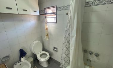 VENTA CHALET 6 AMBIENTES EN VICENTE LÓPEZ