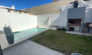 VENTA CHALET 6 AMBIENTES EN VICENTE LÓPEZ