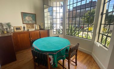 VENTA CHALET 6 AMBIENTES EN VICENTE LÓPEZ