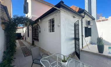 VENTA CHALET 6 AMBIENTES EN VICENTE LÓPEZ