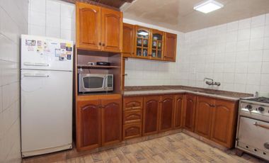 PH 5 dormitorios luminoso con Parrilla  - Sin Expensas - Parque Patricios