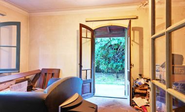 Ideal desarrolladores  - Exclusiva Casa en el corazón de City Bell - Plaza San Martín