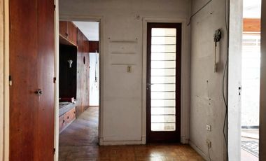 Ideal desarrolladores  - Exclusiva Casa en el corazón de City Bell - Plaza San Martín