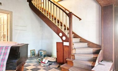 Ideal desarrolladores  - Exclusiva Casa en el corazón de City Bell - Plaza San Martín