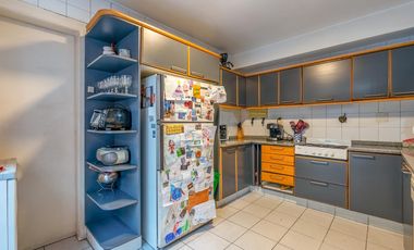 INCREÍBLE RESIDENCIA - 9 AMBIENTES - GRAN JARDÍN CON PARRILLA - COCHERA - BELGRANO R