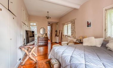 INCREÍBLE RESIDENCIA - 9 AMBIENTES - GRAN JARDÍN CON PARRILLA - COCHERA - BELGRANO R