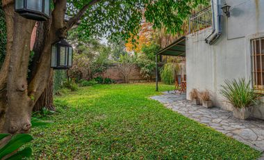 INCREÍBLE RESIDENCIA - 9 AMBIENTES - GRAN JARDÍN CON PARRILLA - COCHERA - BELGRANO R