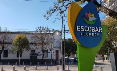 Terreno en  Venta Escobar Zona comercial 542 m2