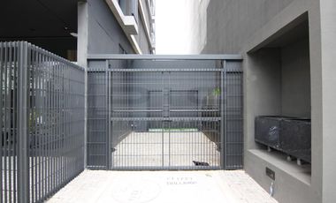 DUEÑO VENDE Cochera Cubierta en Av Maipu, Vicente Lopez