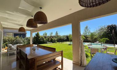 Casa en Ceibos - Puertos del Lago