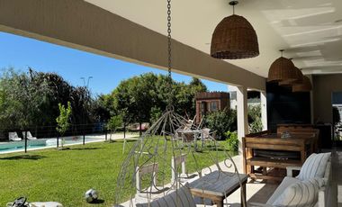 Casa en Ceibos - Puertos del Lago