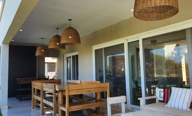 Casa en Ceibos - Puertos del Lago