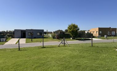 CASA EN VENTA, SAN SEBASTIAN, AREA 13