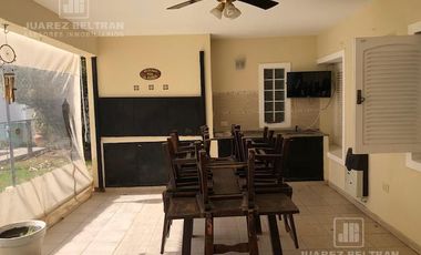 Casa en Villa Centenario