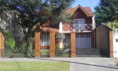 Casa 4 ambientes en venta en Florencio Varela