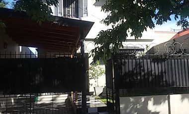 Casa 4 ambientes en venta en Bernal Oeste