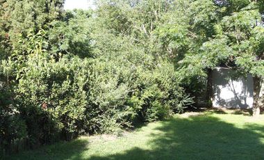 Casa en venta - 2 Dormitorios 2 Baños - Cochera - 1.125Mts2 - Villa Elvira, La Plata