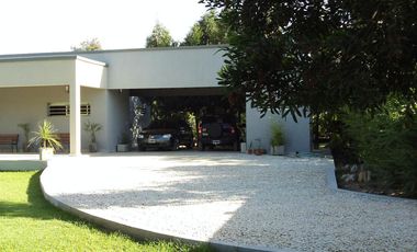 Casa en venta - 2 Dormitorios 2 Baños - Cochera - 1.125Mts2 - Villa Elvira, La Plata