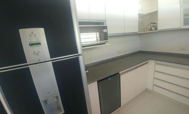 Casa en venta - 2 Dormitorios 2 Baños - Cochera - 1.125Mts2 - Villa Elvira, La Plata