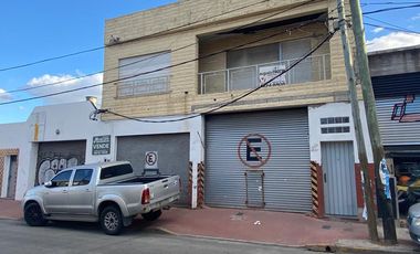 Casa 3 ambientes en venta en Quilmes