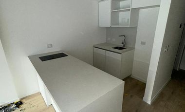 Venta departamento de 3 ambientes - Coghlan