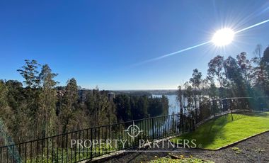 Andalué, amplio y soleado departamento con vista a la laguna