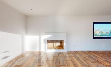 Casa en venta - 3 Dormitorios 4 Baños - Cocheras - 2.400Mts2 - La Plata