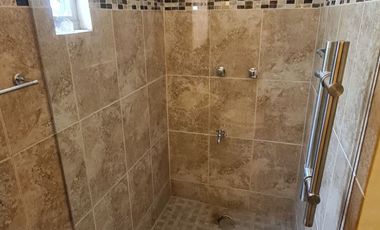 CASA RESIDENCIAL EN VENTA, AMPLIOS JARDINES. CARMEN, CAMPECHE