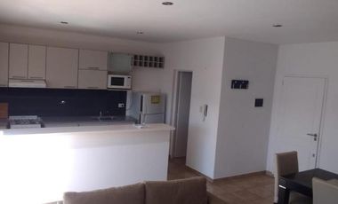 departamento  3 amb. al frente con balcon