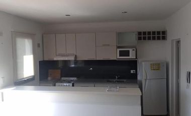 departamento  3 amb. al frente con balcon