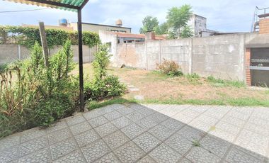Casa venta Tolosa. garage. fondo. apta banco