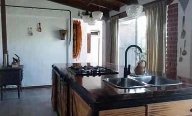 Casa en venta - 2 Dormitorios 2 Baños - 300Mts2 - San Clara del Mar