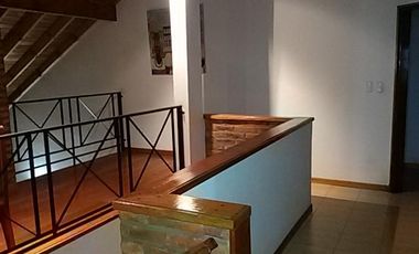 Casa 6 ambientes en venta en Quilmes Oeste