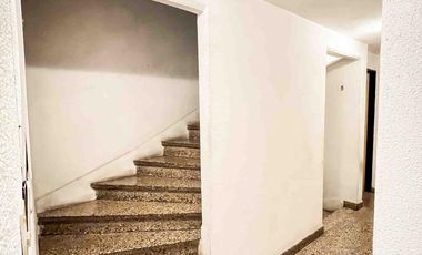 Departamento en venta - 3 Dormitorios 2 baños - 80 m2 - La Plata