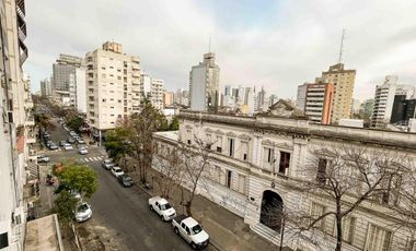Departamento en venta - 3 Dormitorios 2 baños - 80 m2 - La Plata
