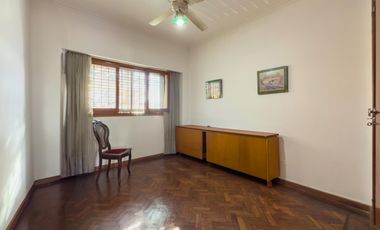 Venta de Casa sobre lote propio en La Plata