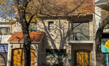 Venta de Casa sobre lote propio en La Plata