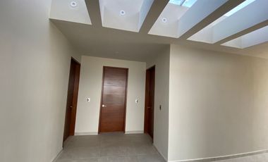 Casa en Venta en Chapala con vista al lago