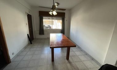 Departamento tipo Casa a 1 cuadra de Av. Mitre - Villa Dominico